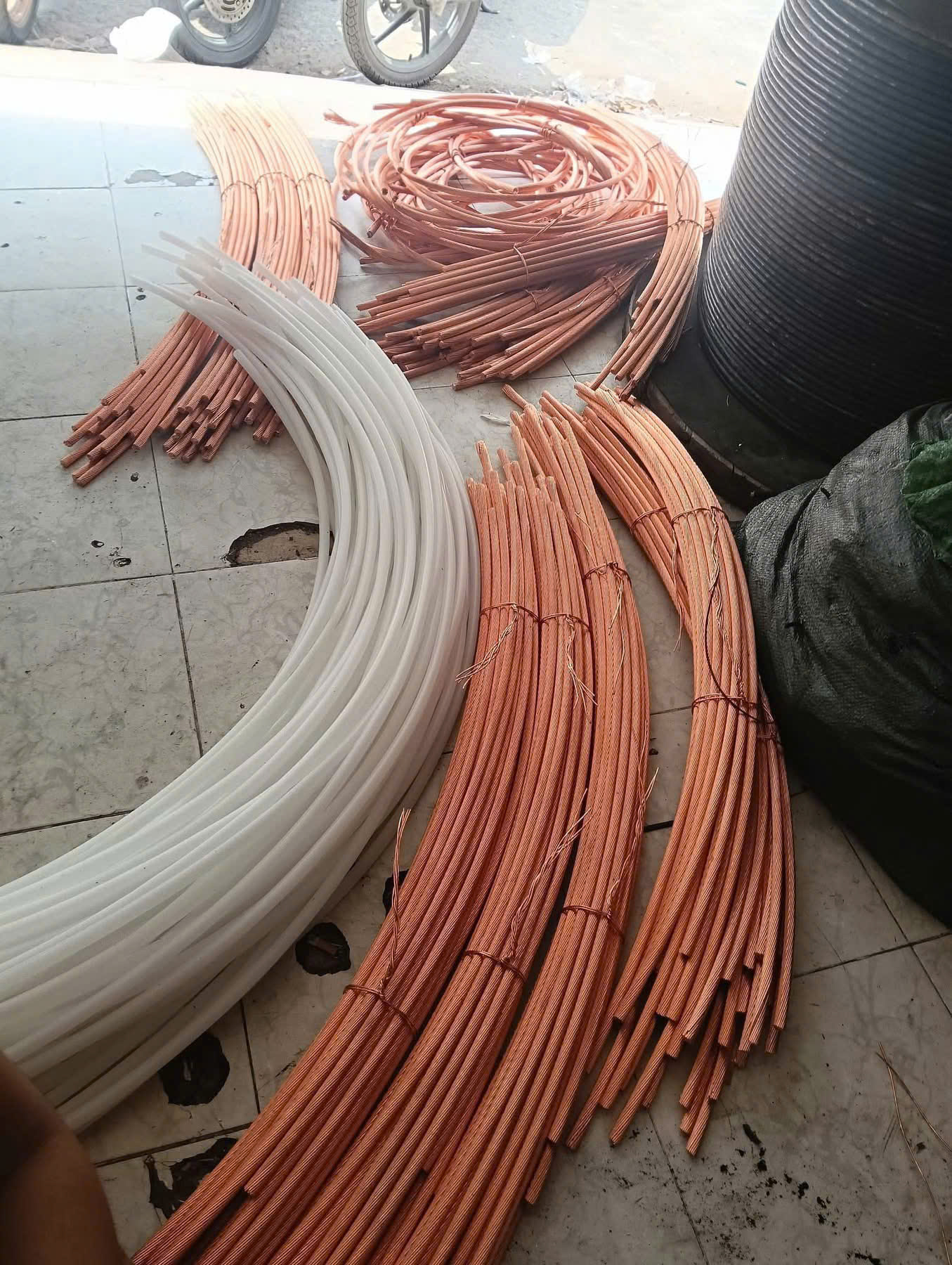 Thu Mua Phế Liệu Giá Cao Tận Nơi Nhanh Chóng Tại TP.HCM